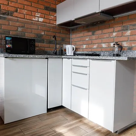 Close-central - Main Rail Station - Kosciuszki 28 アパート *