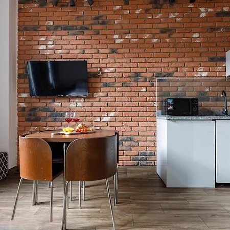 Close-central - Main Rail Station - Kosciuszki 28 Вроцлав